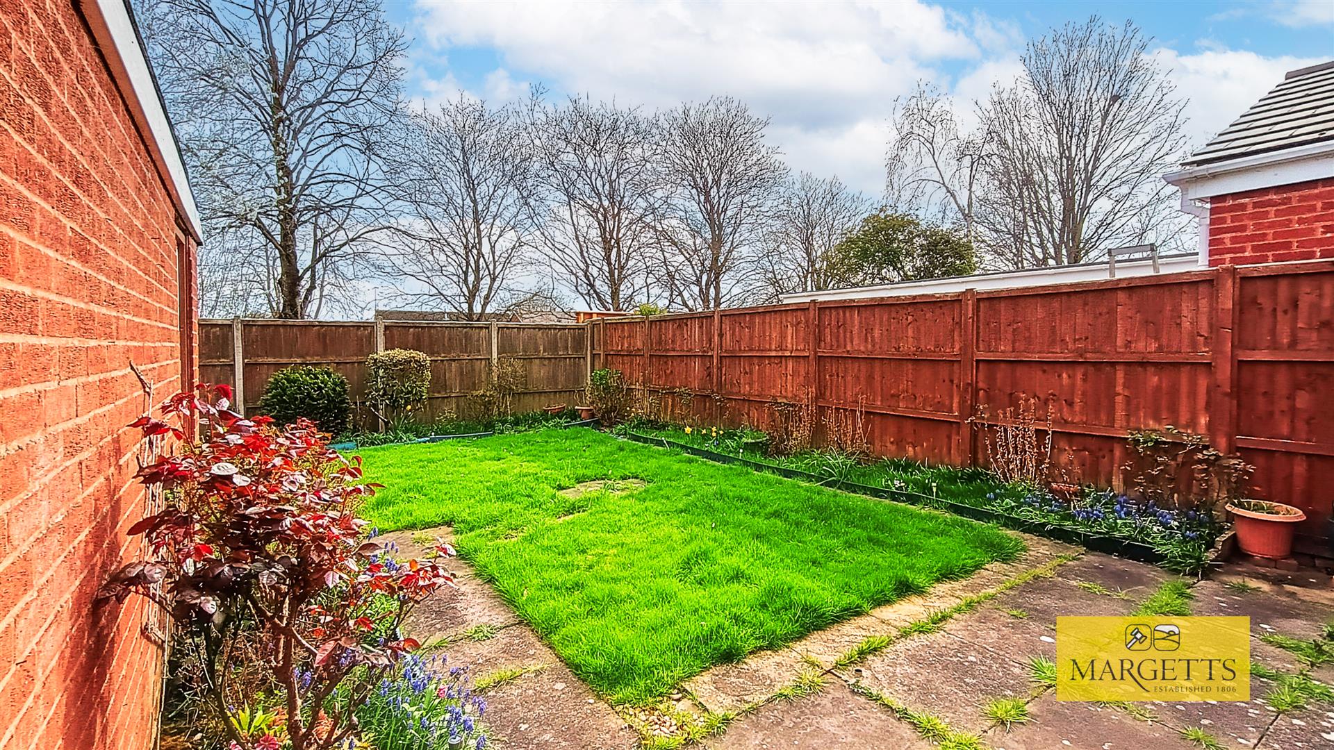 Lowes Avenue, Woodloes Park, Warwick 2